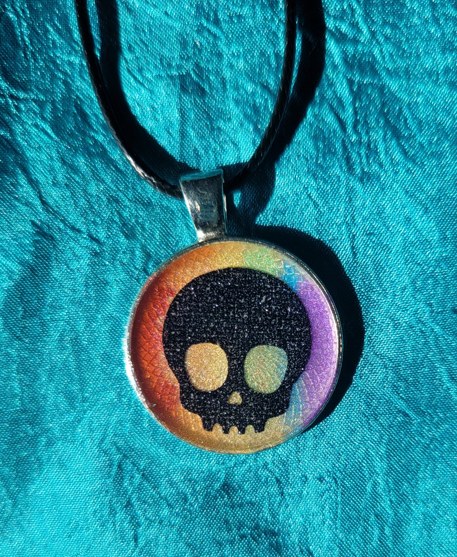 Rainbow silver skull